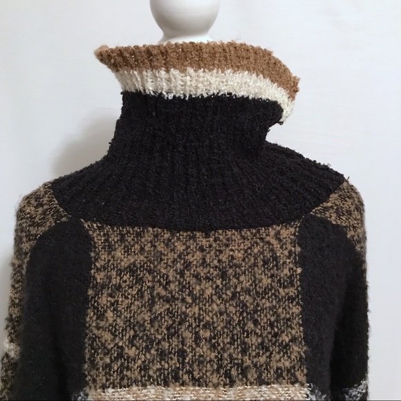 ❌SOLD❌ Accessory Street NWT Knitted Ruana-Poncho One Size - Picture 7 of 8